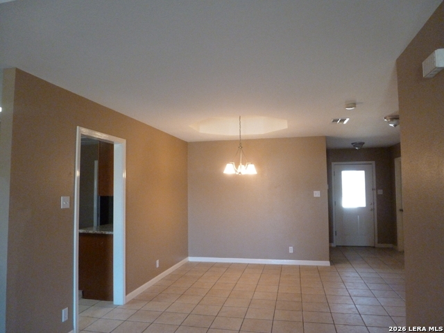 1527 Dustin Cade Dr Property Photo 2
