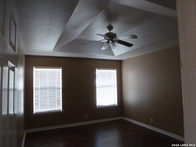 1527 Dustin Cade Dr Property Photo 5