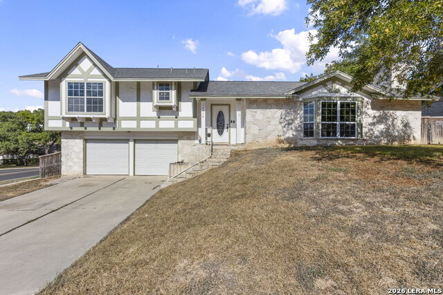 14414 Allwood St Property Photo 3