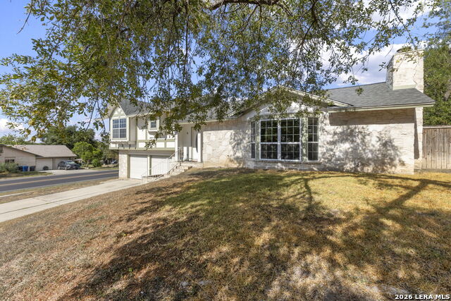 14414 Allwood St Property Photo 4