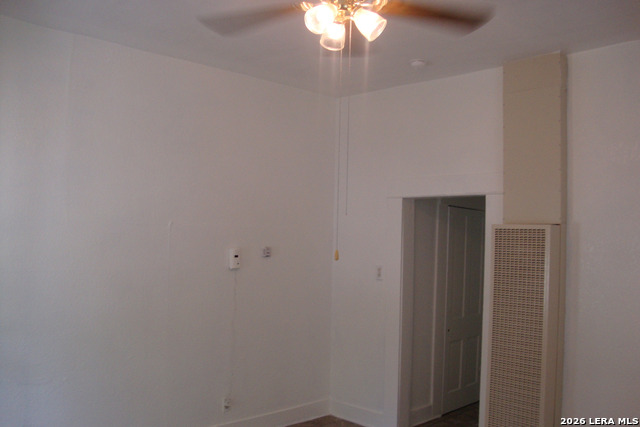 136 E Dullnig Ct Property Photo 2