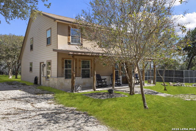 138 Comanche Path Property Photo 3