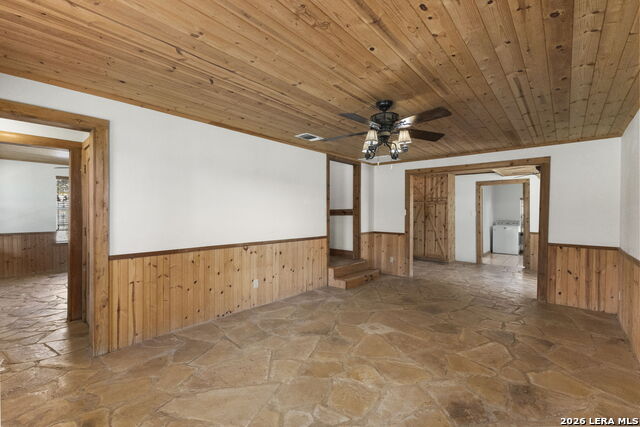 138 Comanche Path Property Photo 9