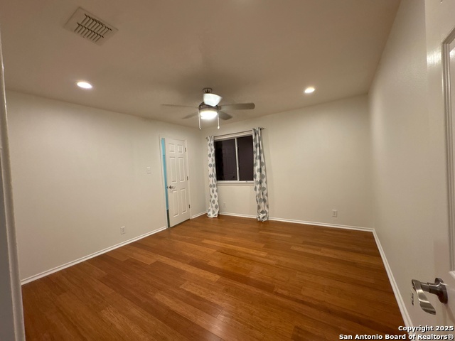 101 Yeager Cir Property Photo 17