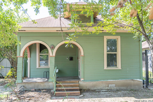 105 Aganier Ave Property Photo 1