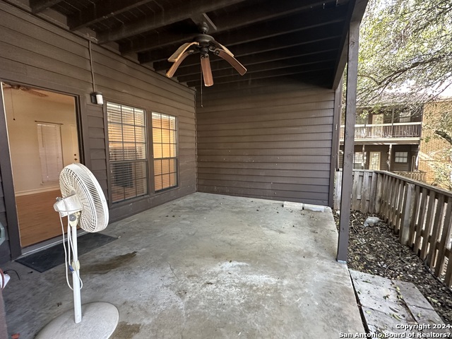 8655 Datapoint Dr Property Photo 12