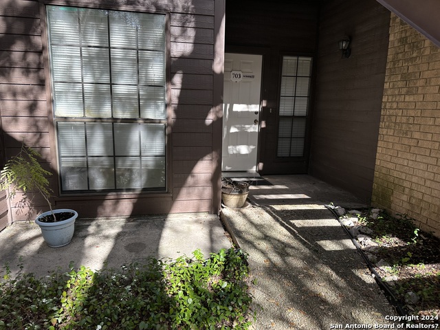 8655 Datapoint Dr Property Photo 14