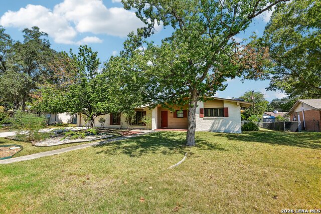 8714 Midcrown Dr Property Photo 2