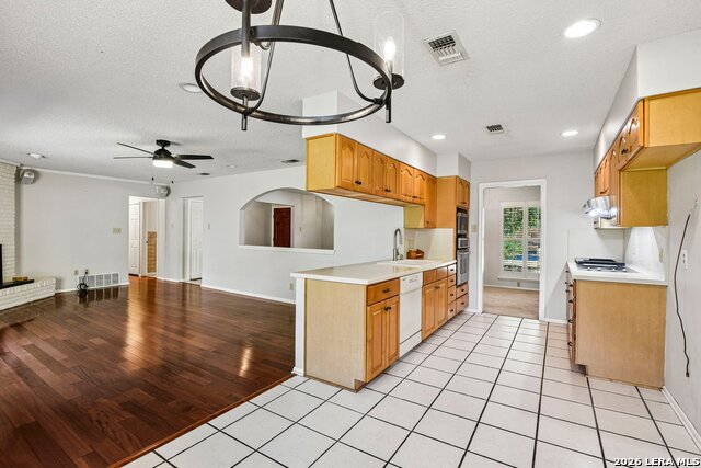 8714 Midcrown Dr Property Photo 15