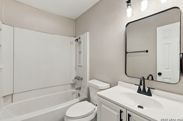 4005 Colonial Sun Dr Property Photo 23
