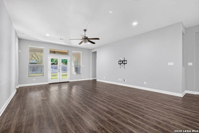 1029 Water Oak Property Photo 7