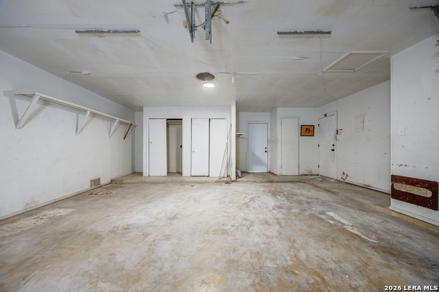 4355 Springview Dr Property Photo 26