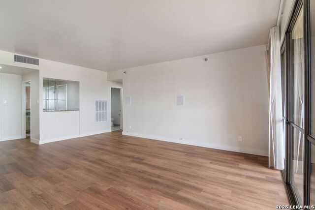 7887 Broadway Property Photo 14