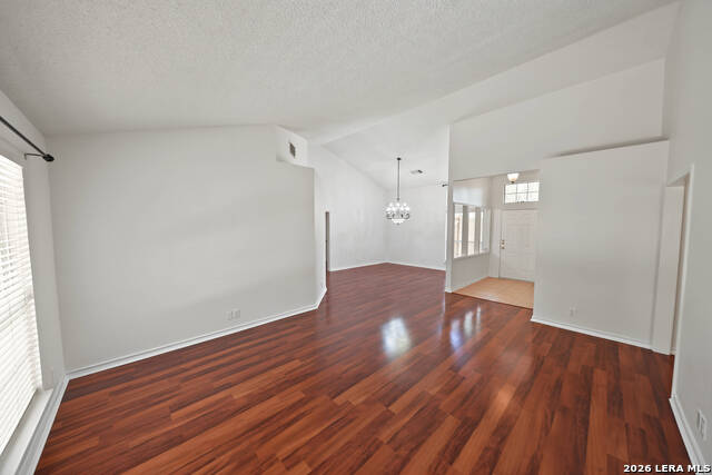 27007 Granite Path Property Photo 9