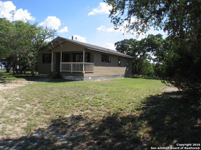 526 TAMARACK DR Property Photo 1