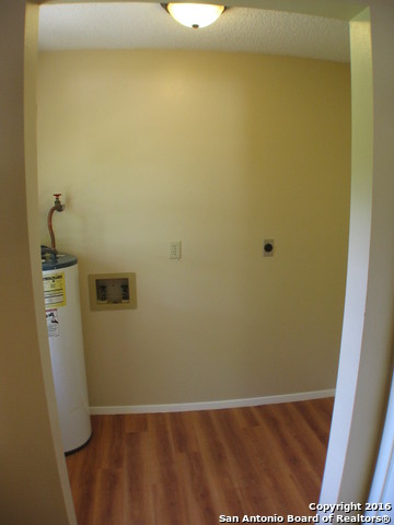 526 Tamarack Dr Property Photo 11