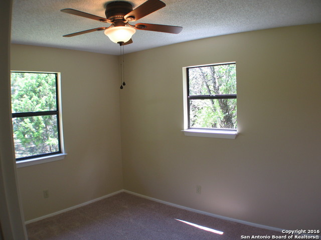 526 Tamarack Dr Property Photo 14