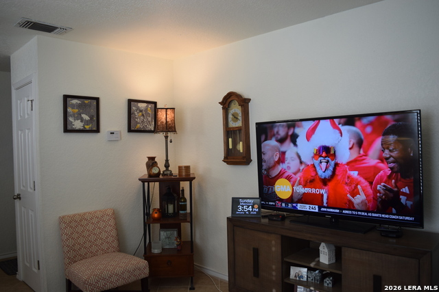 313 Nell Deane Blvd Property Photo 8