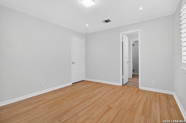 2407 Enfield Grove Dr Property Photo 25