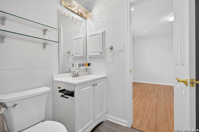 2407 Enfield Grove Dr Property Photo 27