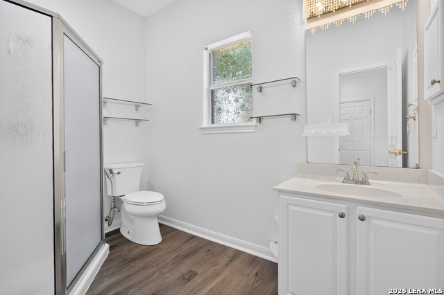 2407 Enfield Grove Dr Property Photo 32
