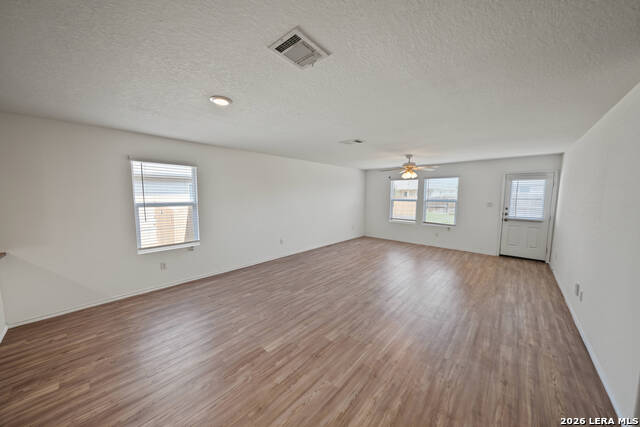 31684 Meander Ln Property Photo 6