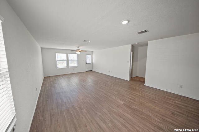 31684 Meander Ln Property Photo 7