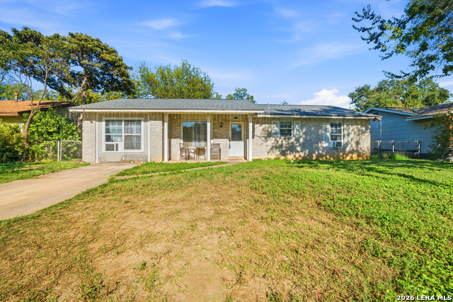 10715 Lazy Oaks Dr Property Photo 1