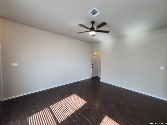 522 Creekside Circle Property Photo 3