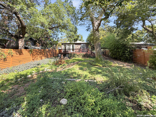 608 E Mistletoe Ave Property Photo 20