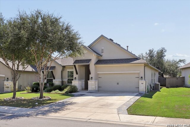 920 Carriage Loop Property Photo 1