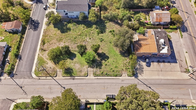 1000 Porter St Property Photo 6