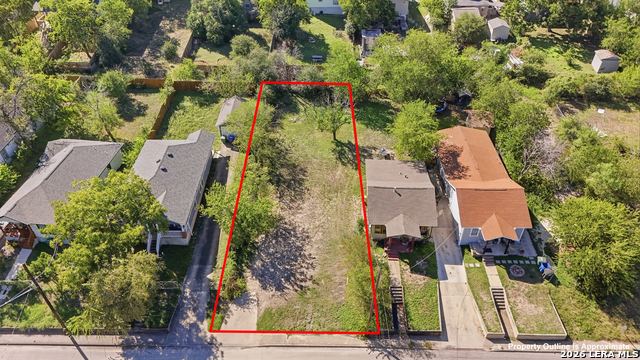 2618 E Commerce St Property Photo 4