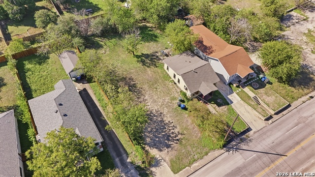 2618 E Commerce St Property Photo 9