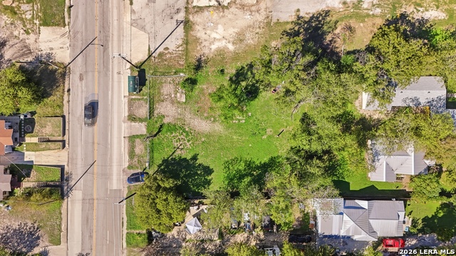 2618 E Commerce St Property Photo 12
