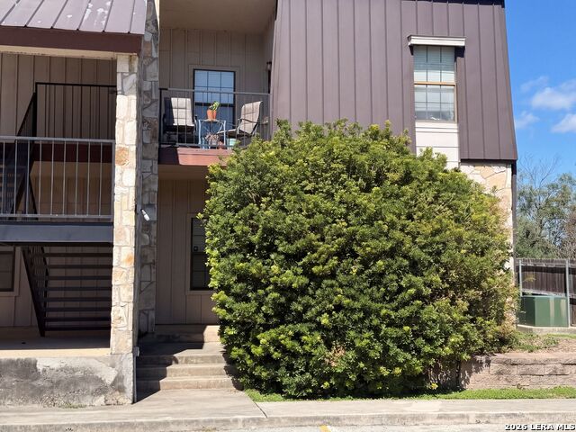 474 Seele St Property Photo 14