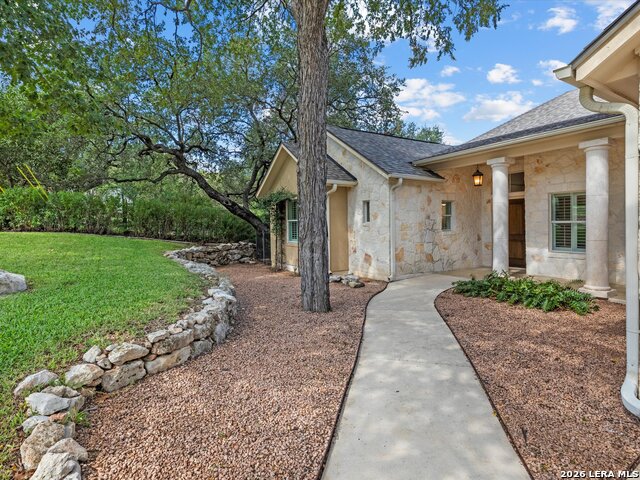 423 Elmwood Property Photo 2