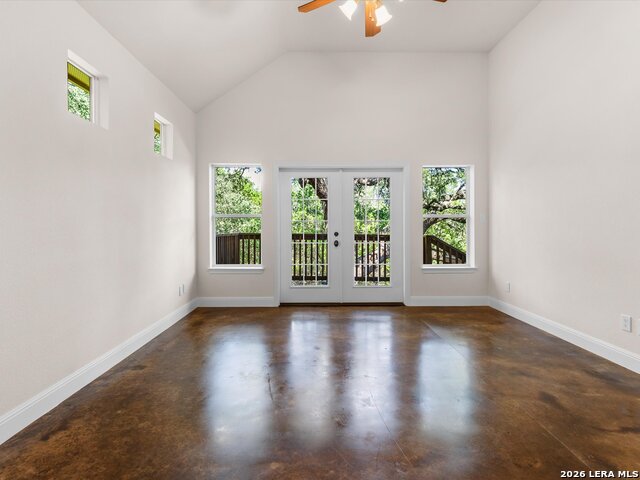 423 Elmwood Property Photo 22