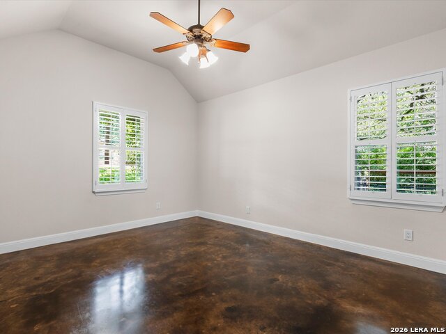 423 Elmwood Property Photo 33