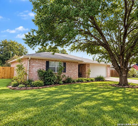 719 DAWN LN
