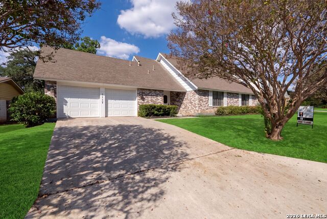 1117 White Pine St Property Photo 5