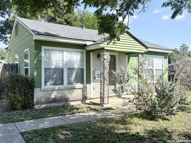 131 Glamis Ave Property Photo 1