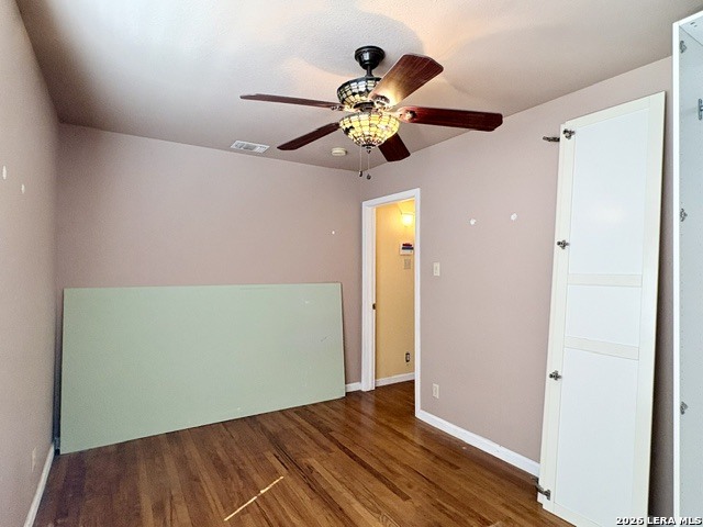 131 Glamis Ave Property Photo 15