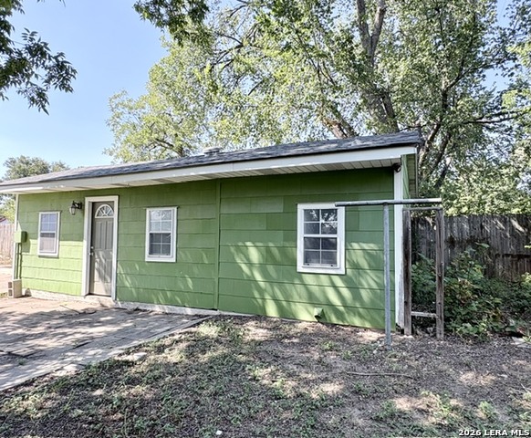 131 Glamis Ave Property Photo 17