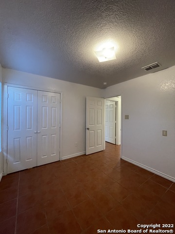 1721 Quintana Rd Property Photo 14