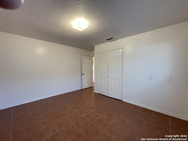 1721 Quintana Rd Property Photo 17