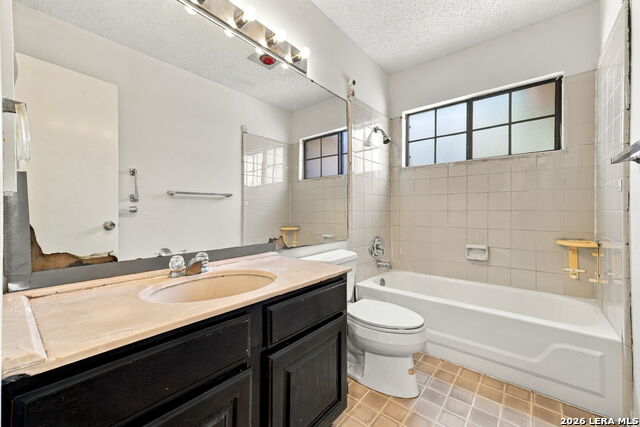 6923 Raintree Forest Property Photo 24