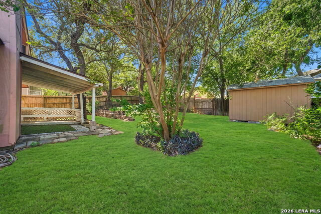 6923 Raintree Forest Property Photo 35
