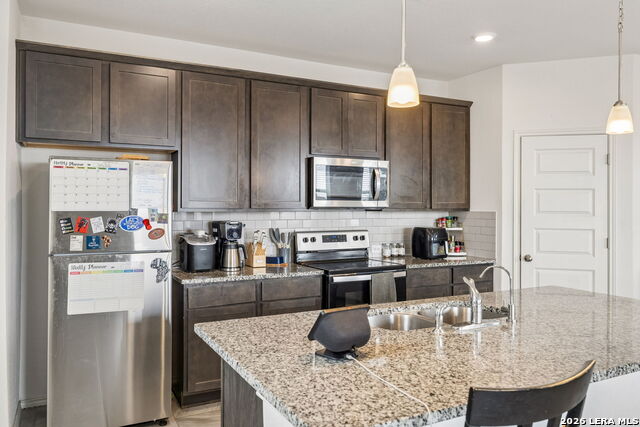 4318 Admirals Bnd Property Photo 10