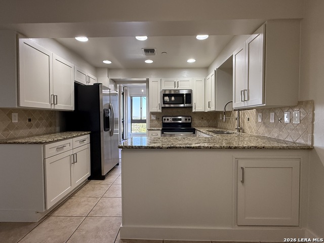 7887 Broadway Property Photo 14